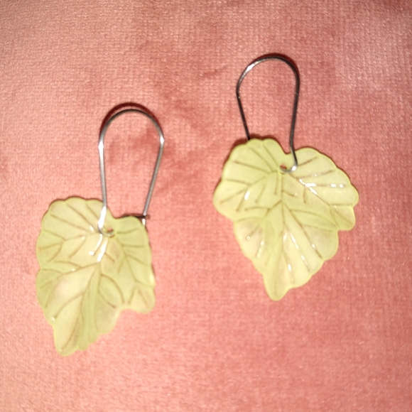 New Handmade Leaf Earrings Light Green Delicate Thin Resin Leaves Steel Wires - Picture 3 of 6
